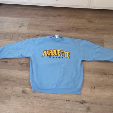Vintage Sweatshirt Marquette University Milwaukee Wisconsin Large 2000s 19990s  Preppy Grunge College Catholic Jesuit 