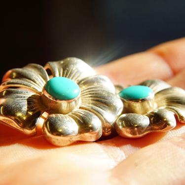 Vintage Sterling Silver Turquoise Bead Posy Flower Stud Earrings, Puffed Silver Petals, 8mm Glossy Blue Turquoise Stone, 1 1/8&amp;quot; L 