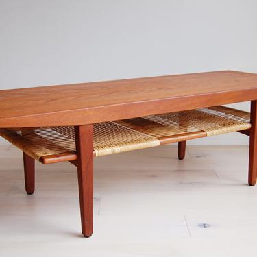 Scandinavian Modern Teak Rectangular Coffee Table with Cane Shelf 