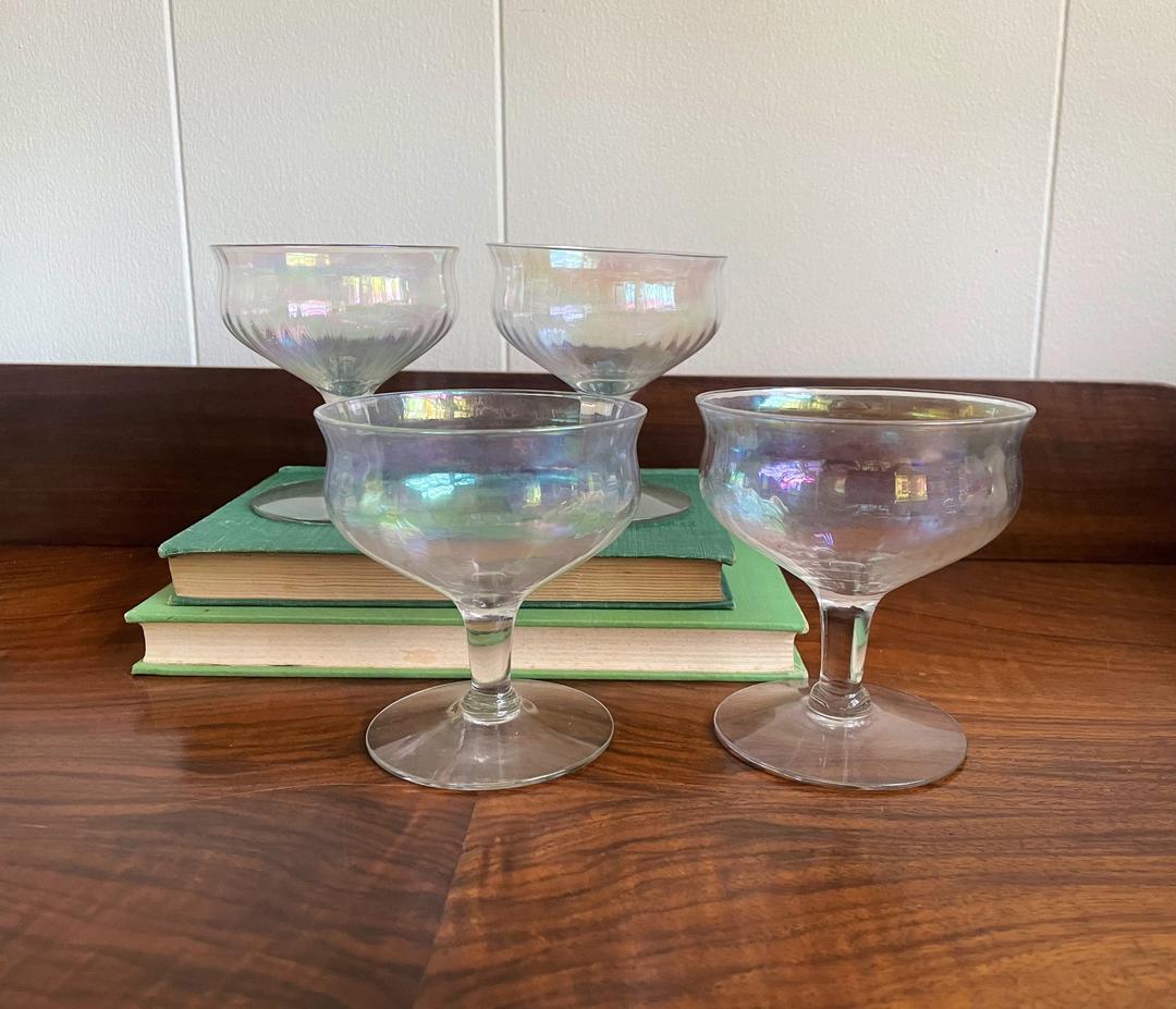 Set of 4-Vintage Champagne Cocktail Coupe Glasses; Clear