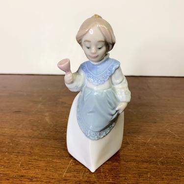 Vintage Lladro Christmas Ornament Mrs Claus 5939 