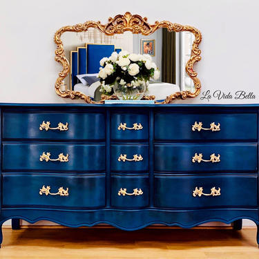 Stunning Hand Painted French Console, Dresser, Buffet, Sideboard, Credenza, Entryway Table. 