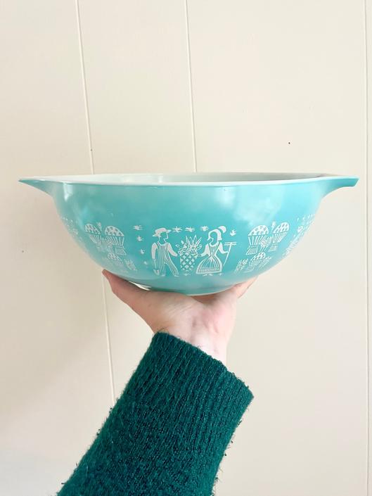 1.5 Pt Butterprint Pyrex Bowl, 401 Turquoise Amish Bowl, Small Butterprint  Bowl, Small Pyrex Bowl, Retro Kitchen, Mixing Bowl 