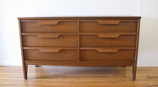 Mid Century Modern Low Dresser Credenza By Johnson Carper From