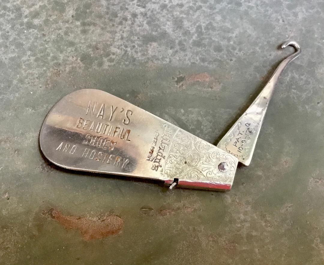 Antique Milady's Folding Shoe Horn/Button Hook Combination, 1910s Shoe
