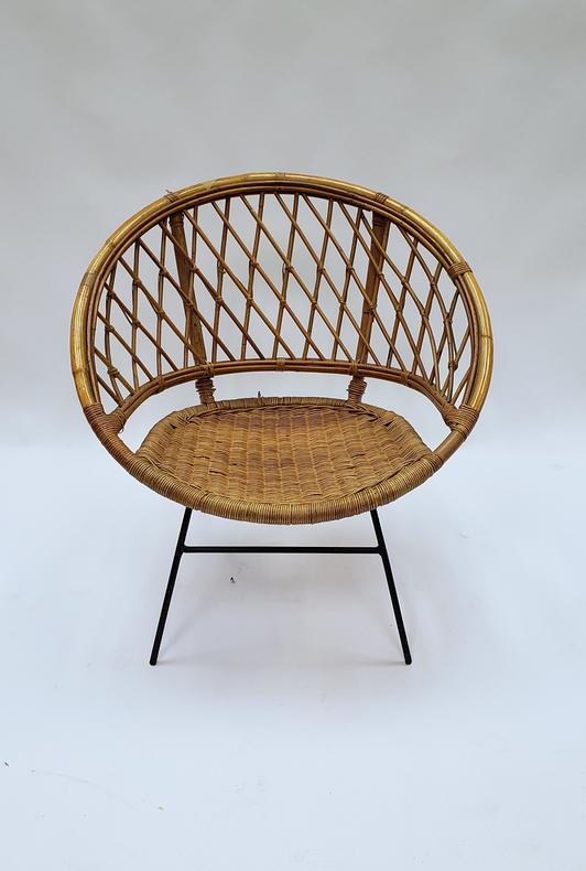 Boho Mod Wicker Saucer Chair Vintage MC Frederick, MD