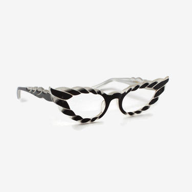 Vintage 1950s Eyeglasses, 50s ARTCRAFT Engraved Aluminum Cat  display picture 1