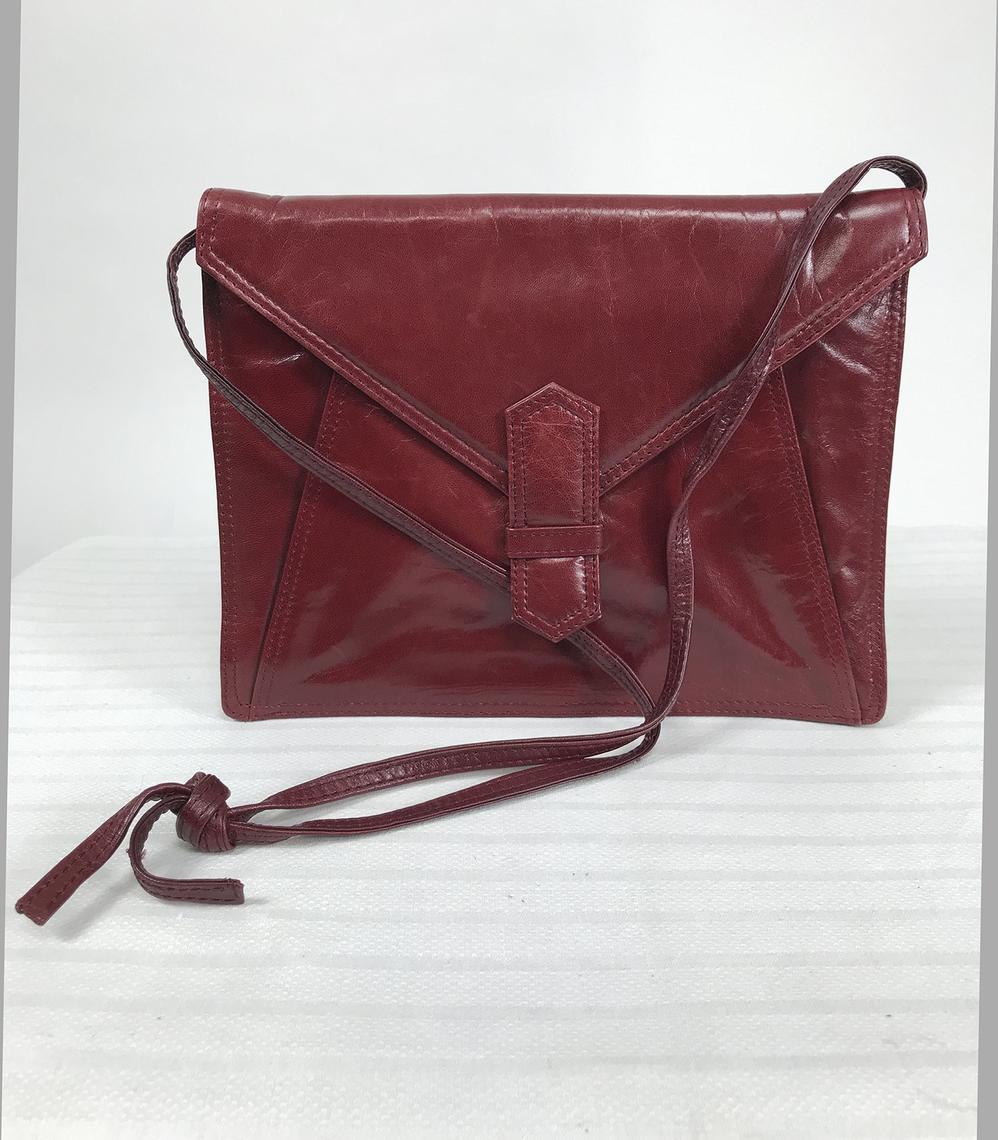 Vintage Bottega Veneta Soft Burgundy Leather Envelope Shoulder Bag ...