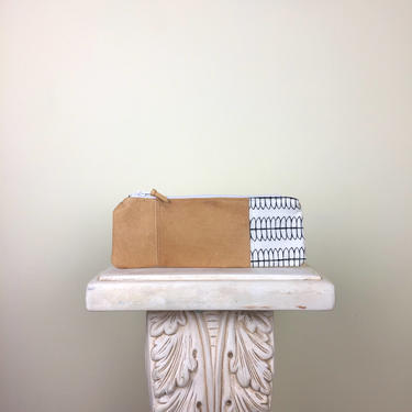 Leather calligraphy case, pencil case, leather pencil case, small leather bag, pencil holder, back to school, tan leather clutch 