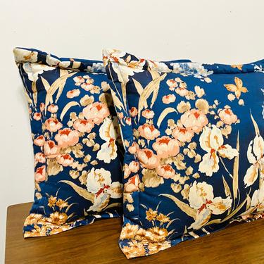 Post Modern Set of Accent Pillows, Vintage 80s Set of Two Accent Pillows 