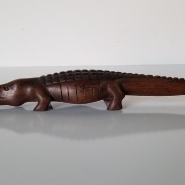 Vintage Art Hand-Carved Wood Alligator Sculpture 