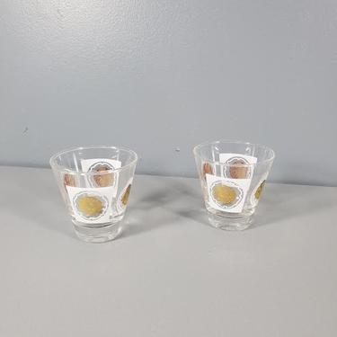 Set of 2 Retro Gold and White Medallion Print Shot Glasses 