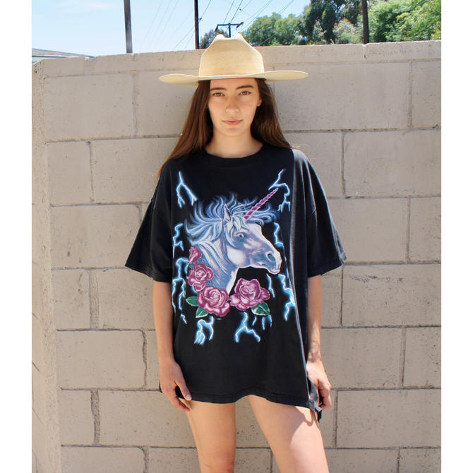 Unicorn Lightning Tee // vintage USA American Thunder 80s 90s boho