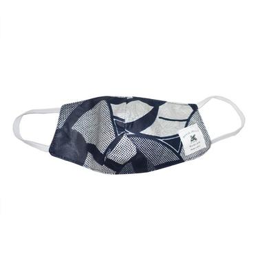 Kids Mask in Blue Pinwheel