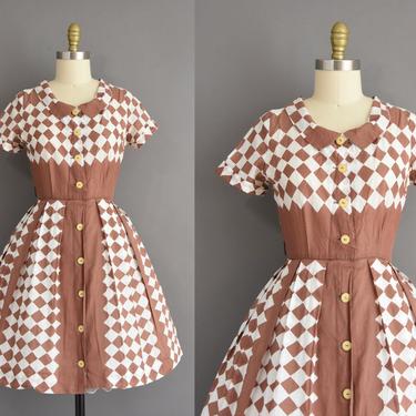 vintage 1950s dress | Adorable Harlequin Cotton Print Shot Sleeve Full Skirt Dress | Medium | 50s vintage dress 