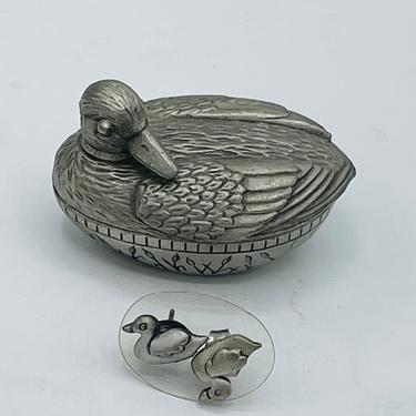 Vintage Pewter Duck Trinket Box Inside Quote:  To Love Something is to Let it Be Free&quot; Contains Earrings-1.5&quot; 
