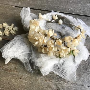 Vintage 1920s  Bridal Headpiece with small Wax Flowers and Beads Vintage 1920s Wax Floral Bridal head Piece | eBay main image 3