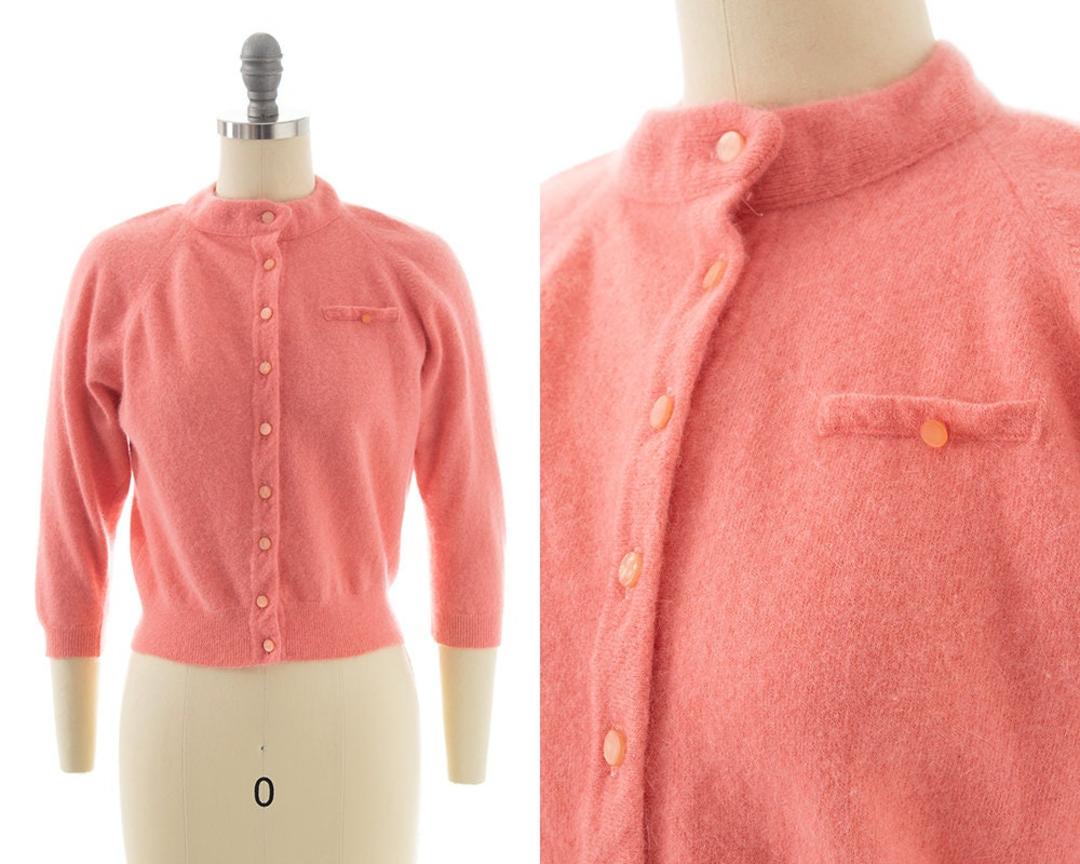 Vintage 50s Cardigan / Darlene Hand Screen Print Sky Blue shops Angora Blend Pink Floral Cropped Sweater Top