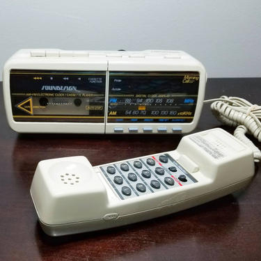 1980s Soundesign Phone, Clock, Cassette Player, Radio, Alarm Clock. All In One Radio, Retro Phone, 80s Design 