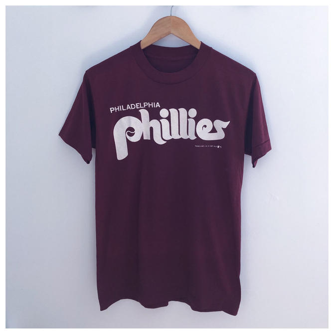 Old School Retro Phillies maroon t-shirt