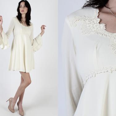 70s Disco Wedding Party Dress / Vintage 1970s Trumpet Bell Sleeves / Ivory Crochet Floral Lace Dress / Empire Waist Mini Dress 