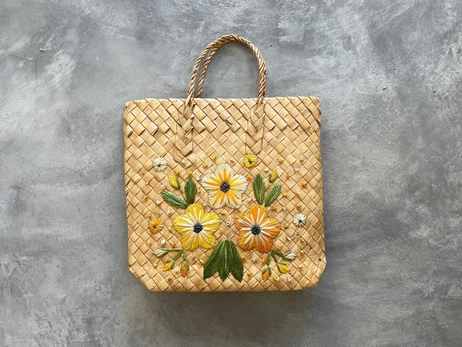 Vintage raffia straw shoulder bag purse floral bucket deals bag yellow orange green