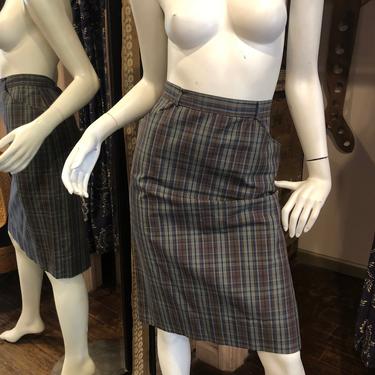 Plaid 1960s Pencil Skirt by OliveandOlafs