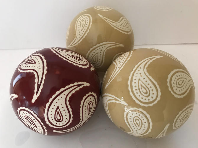 Vintage 3 Dark Red Yellow Tan Porcelain Ceramic Orbs Decorative