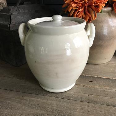 French White Confit Jar, Lidded, White Stoneware Crock Pot, Utensil Storage, Artist, Vase, Rustic French Farmhouse Cuisine, Farm Table 