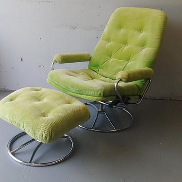 Vintage Modern Charlton Company Swivel Recliner w Ottoman c. 1970's 