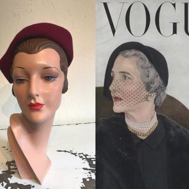The New Majority - Vintage 1950s Burgundy Red Velour Felt Sculpted Caplet Hat 