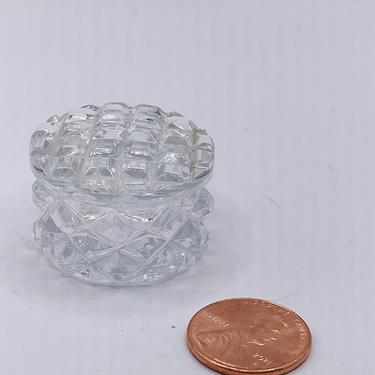 Vintage Glass Hobnail Diamond  Pill Box Miniature 1 1/8&quot; 