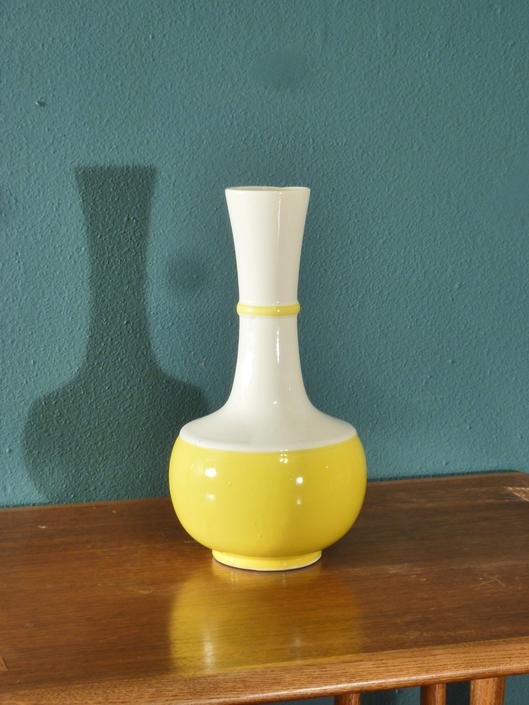 Vintage Royal Haeger Yellow And White Large Vase Ca Mid Century