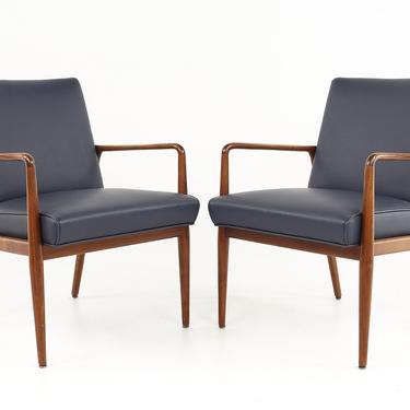 Stow Davis Mid Century Lounge Chair - A Pair - mcm 