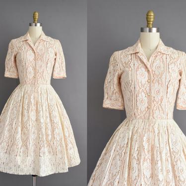 vintage 1950s dress | Gorgeous Ivory Floral Cotton Lace Short Sleeve Full Skirt Shirt Dress | XS | 50s vintage dress 