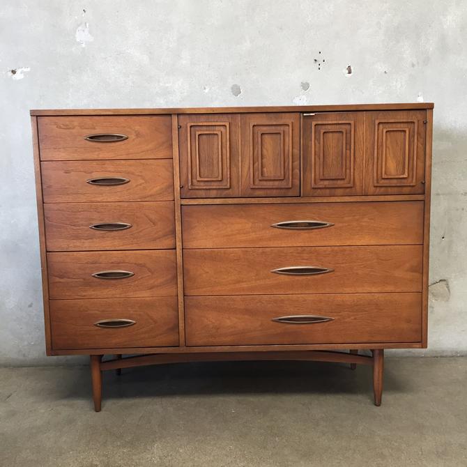 Vintage Mid Century Broyhill Sculptra Dresser From Urban Americana