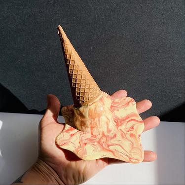 Vintage Frozen Moments Ice Cream Cone Splat