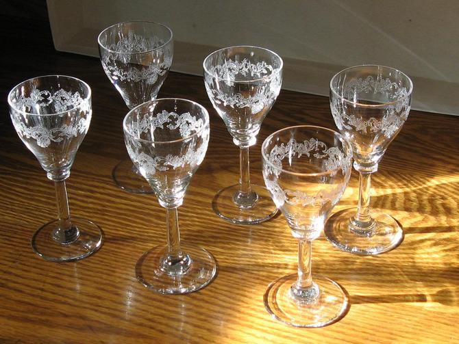 2 Antique Etched Optic Wine Glasses, Circa 1920's, Antique Wine Glasses,  Elegant Wine Glasses, Unique Shaped Wine Glasses