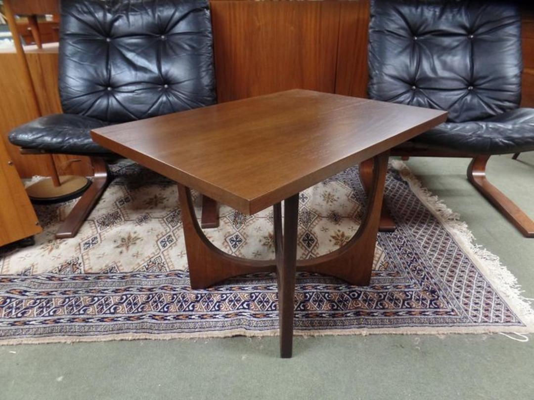 Broyhill Brasilia side table Peg Leg Vintage Beltsville, MD