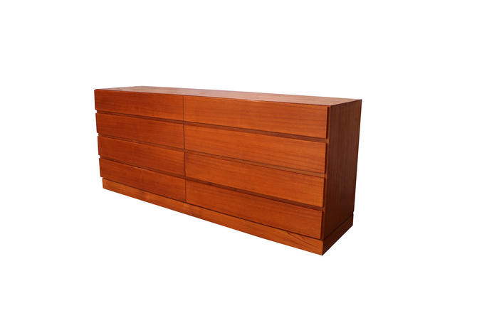 Danish Modern Long Teak Dresser By Vinde Mobelfabrik By