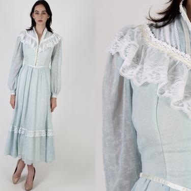 Gunne Sax Baby Blue Maxi Dress / 1970s Jessica McClintock Dress / 70s Renaissance Lace Tiered Romantic Dress Size 9 