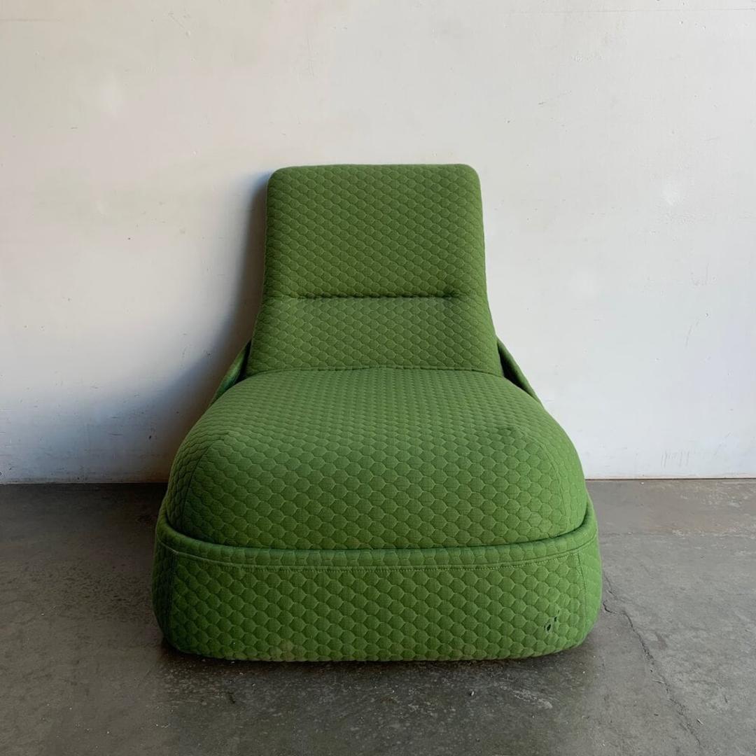 Hosu Convertible Lounge Chair by Steel case Vintage On Point Los
