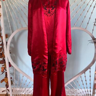 30s 3pc Embroidered Silk Lounge Set