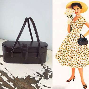 What Finds at the Farmer's Market - Vintage 1950S 1960s Chocolate Brown Oval Box Coffin Leather Handbag Purse 