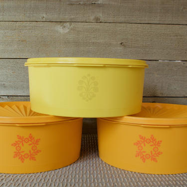 Vintage 70s Harvest Gold Tupperware Servalier Canister Set By Tupperware