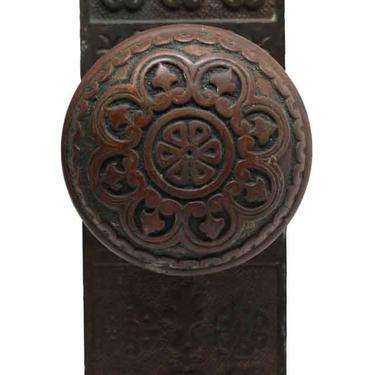 Antique Niles Chicago Bronze Eight Fold Door Knob Set