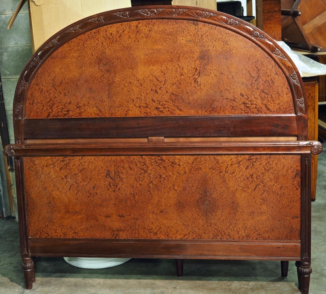 de Bardyere sculpted bed (1566) Calderwood Gallery