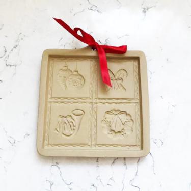 Vintage Brown Bag Cookie Art Mold Christmas Shortbread Cookie Cut Away press & Craft Mold 6&quot; c1997 Stoneware by LeChalet