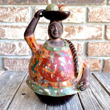 VINTAGE: 9" - Large Authentic Chulucanas, PERU Handmade Clay Pottery - Signed Pottery - Native Artisan  Viera Beserra - SKU 36-C-00034180 