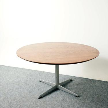Mid Century Teak Coffee Table, by Heltborg Mobler - (317-089) 